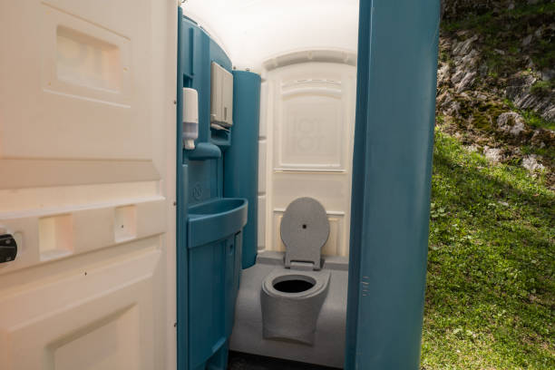 Best Porta potty delivery and setup  in West Dennis, MA